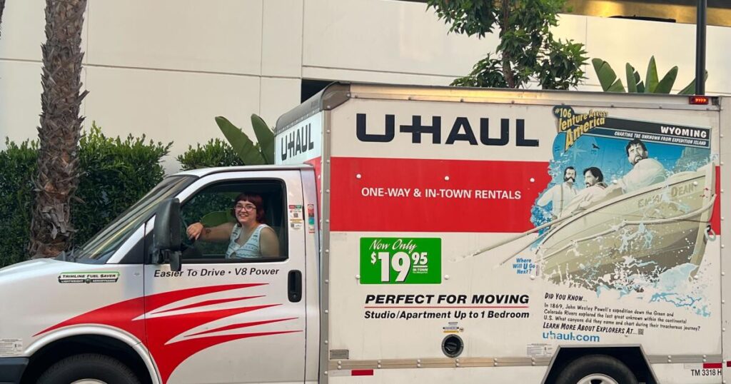 California’s Exodus: Ordinary People Leaving with U-Hauls California’s Exodus: Ordinary People Leaving with U Hauls