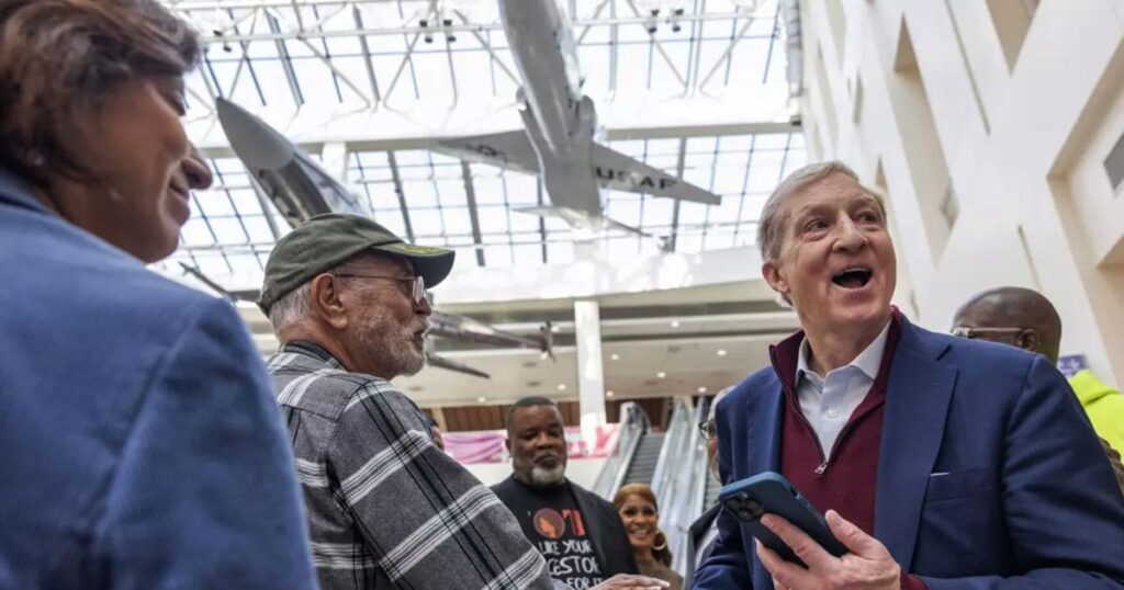 A Billionaire's Quest for California's Governorship