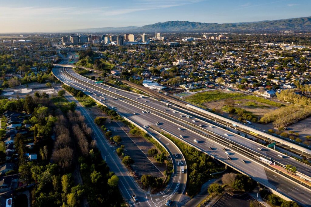 Beware the Rise of California’s Consultant Industry Beware the Rise of California's Consultant Industry
