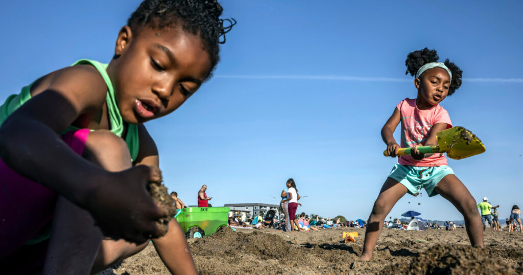 Record Heat Strikes the West