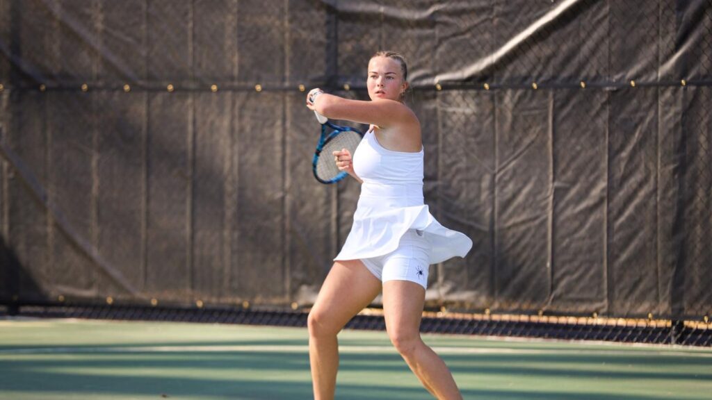 Spiders Conclude California Road Trip at CSUN