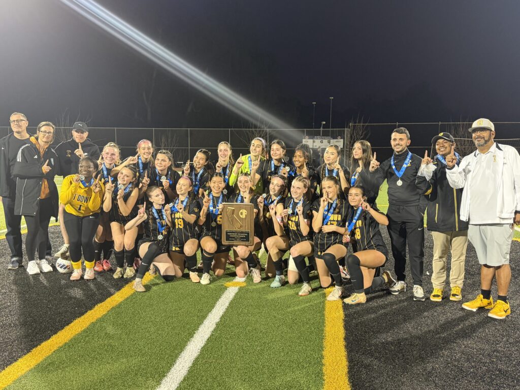 Top Ranked East Bay Girls Soccer Team Undefeated at 19