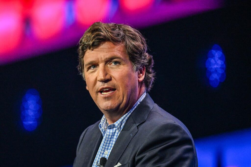 Tucker Carlson’s Chabad Criticism May Ignite Hatred in California Tucker Carlson's Chabad Criticism May Ignite Hatred in California